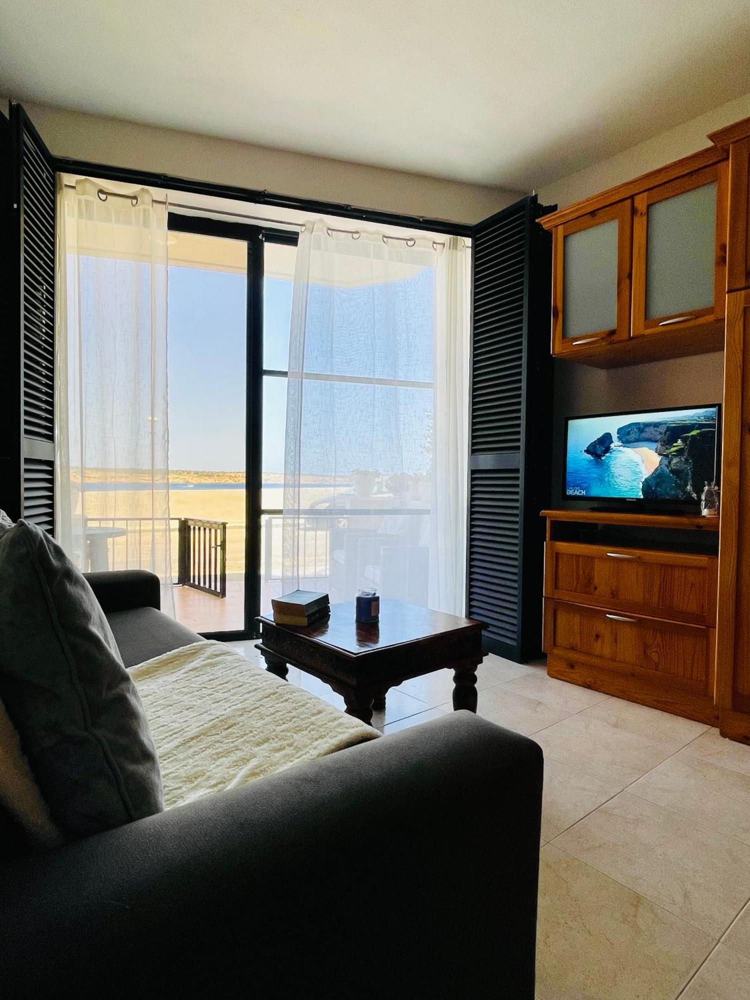 Seafront Maisonette Ocean Views & Terrace Mellieha Exterior foto